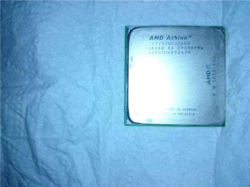 Takaslık DDR3 RAM VE AMD ATHLON İŞLEMCİ