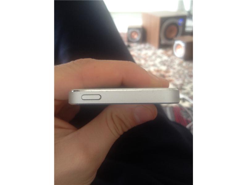 Satılık iPhone 5 16 gb açıklamayı okuyun