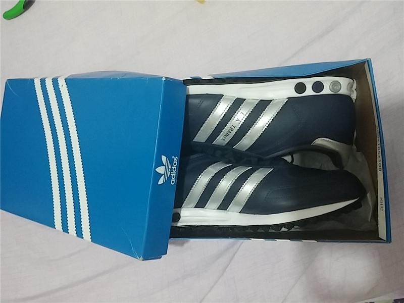 Sifir adidas kutulu ayakkabi