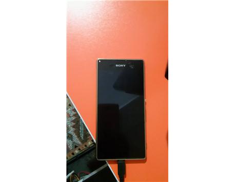 SONY XPERİA M5 AQUA 1.5 AYLIK OLUP 2 YIL GARANTİSİ VARDIR