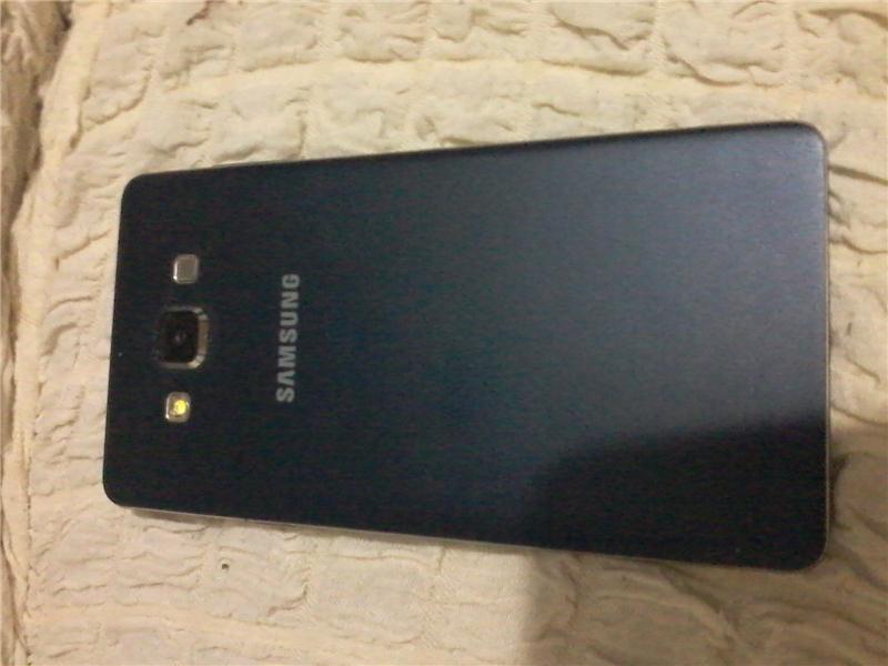 Samsung Galaxy A7  