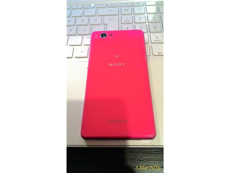 SONY Xperia Z1 Compact | Pembe Renk Arayanlara | Bayandan