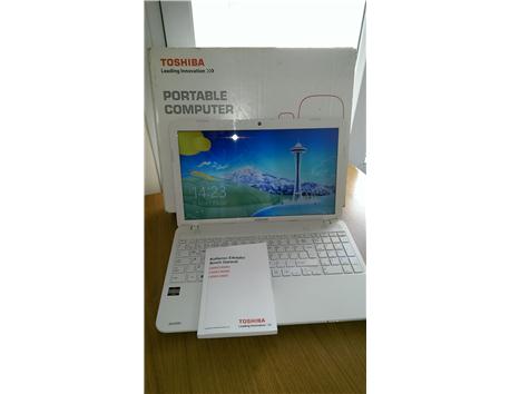 Toshiba Satellite c855d-12d   15"ekran 4gbram 500gb hdd beyaz 