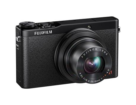 FUJIFILM XQ1 Digital Fotograf Makinası