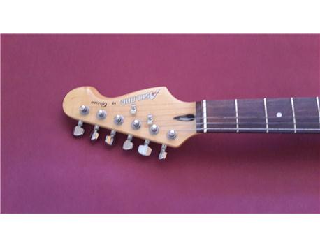 Temiz elektro gitar Model: Crafter Cruiser ST200