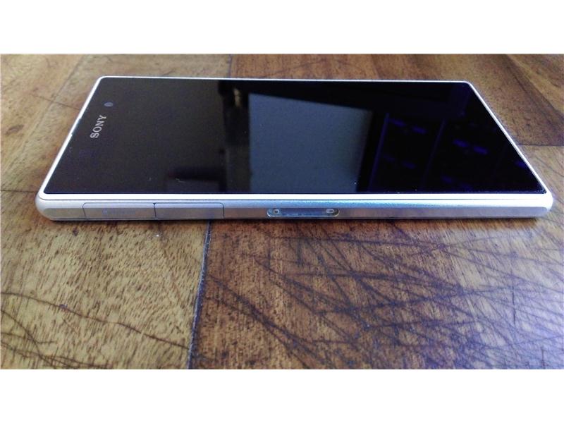 Sony XPERIA Z1 ÇİZİKSİZ