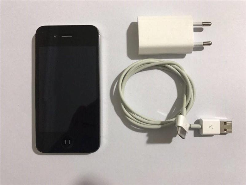 APPLE iPHONE 4S 8GB SORUNSUZ 