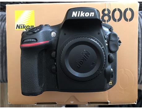 Nikon D800 36.3 MP Digital SLR Camera