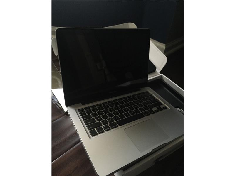  Apple Macbook 13.3 inch A1181 core duo 1.83-Ghz 2-gb 80-gb Satılık