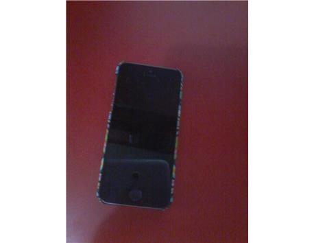 iphone 5 s 1000 tl  oyuncu kasası ile takas olur 