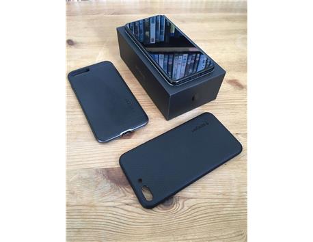 Apple iphone 7 plus 128gb And Samsung galaxy s8 Edge 128gb, Black