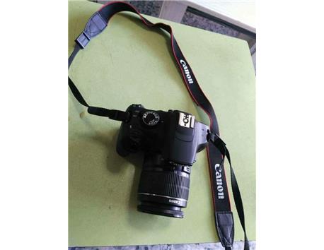 Canon 1200D 