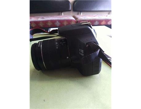 Canon 1200D 