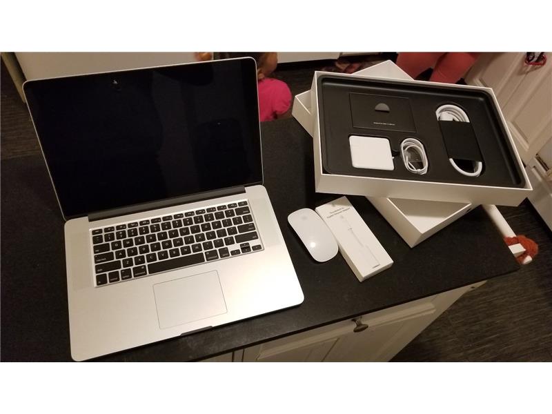 Apple MacBook Pro 2.8 GHz i7, 512 SSD, 16GB RAM 2GB m370x