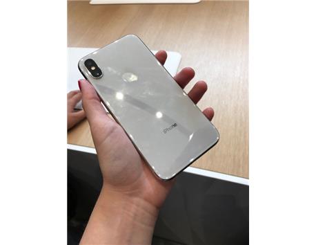 New iPhone X Silver 64GB Sealed Unlocked