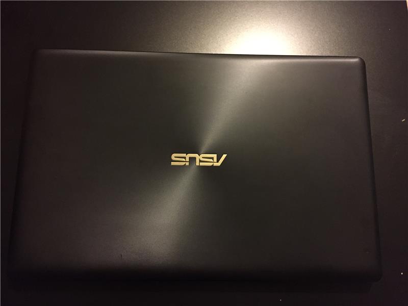 Asus İ7 8gb Ram tertemiz laptop