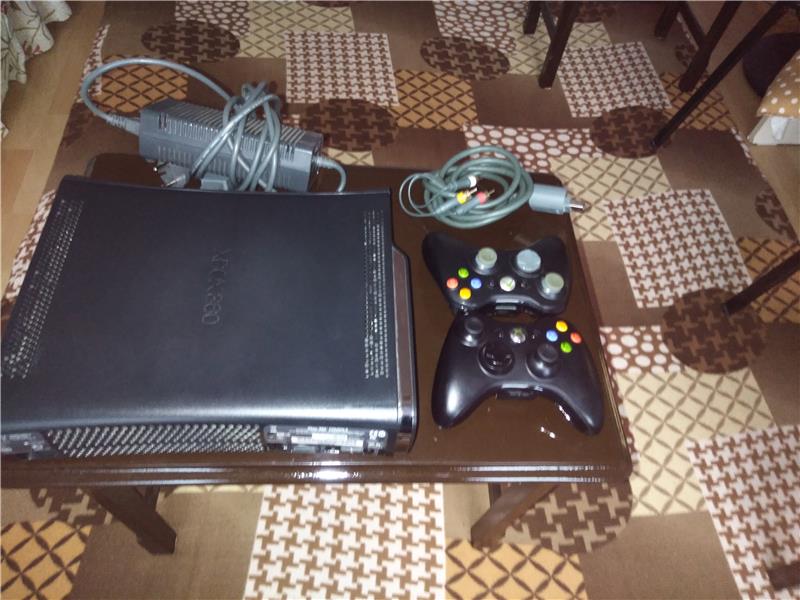 XBOX 360 ELİTE 120 GB SIFIR GİBİ JTAGLI+ÇİFT KOL