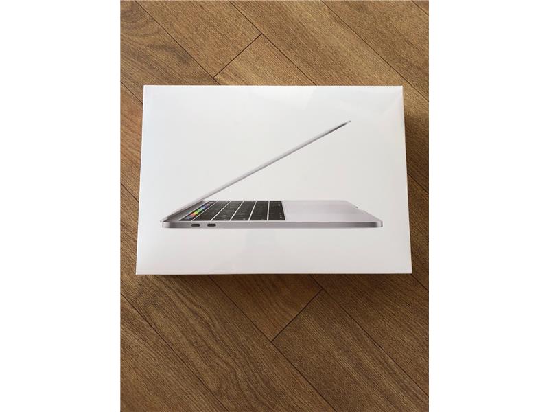 APPLE LAPTOP 2018 MODEL