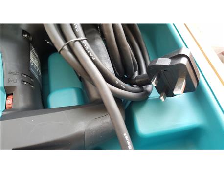 sıfır makita hr3200c kırıcı delici matkap