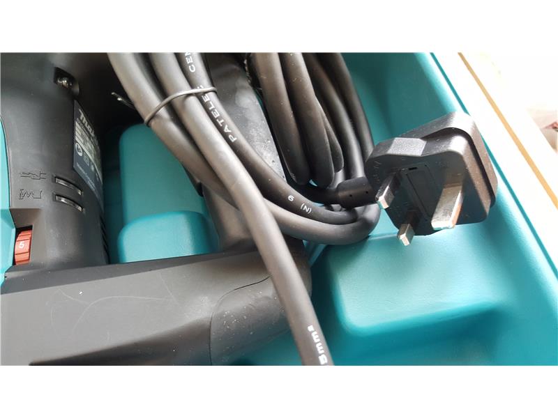 sıfır makita hr3200c kırıcı delici matkap