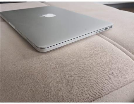 2015 early macbook pro. 13 , 2.7ghz, 128 ssd, 285 pil devir sayısı