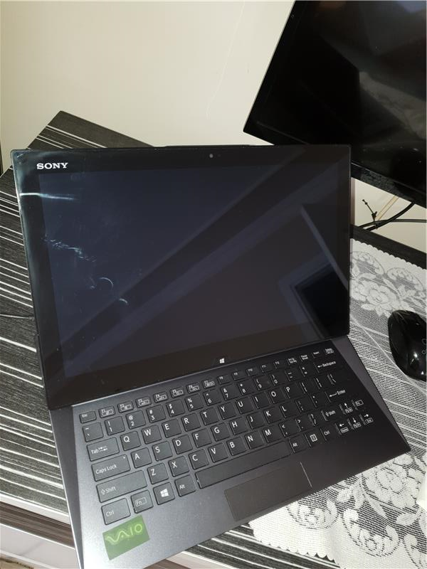 Sony VAIO 13.3 Inç Ultrabook