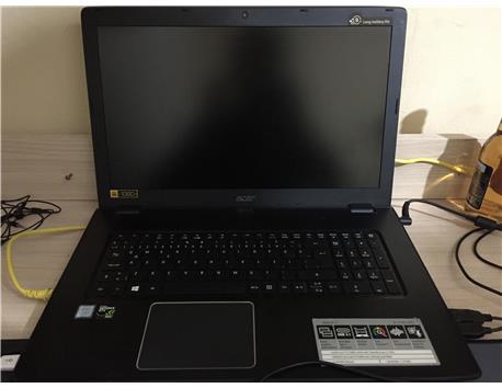 Acer Aspire E17 E-5 774G