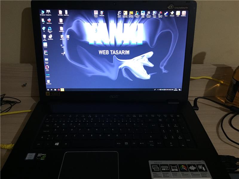 Acer Aspire E17 E-5 774G