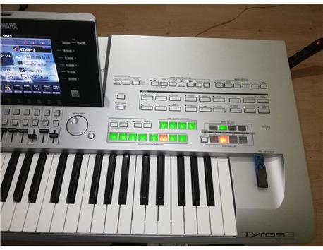 Yamaha tyros 3 