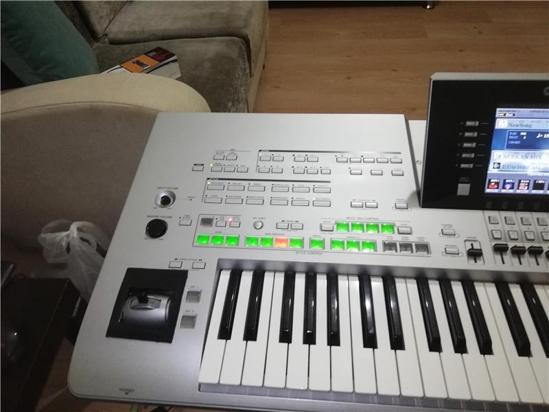 Yamaha tyros 3 