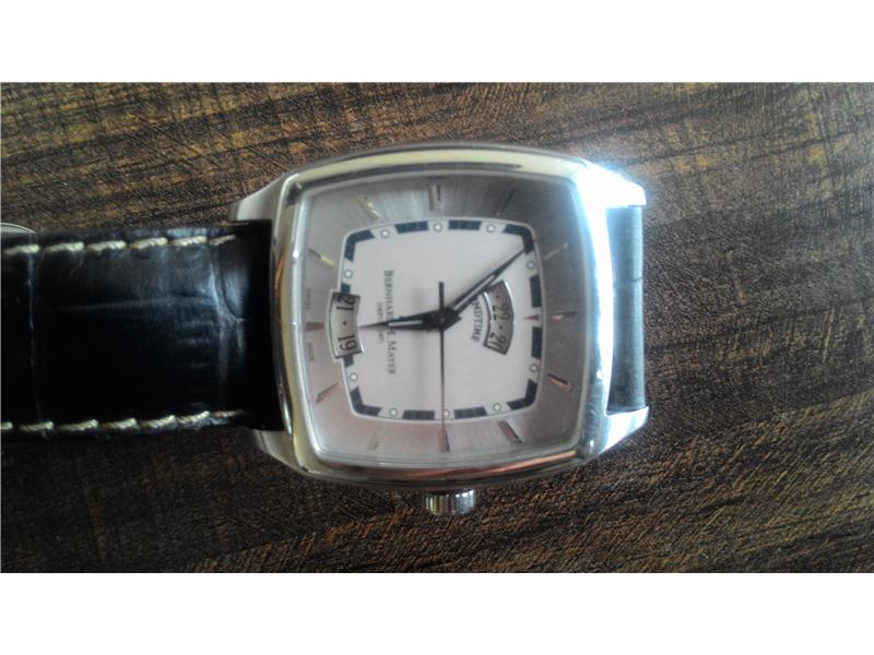 BERNARD H MAYER SWISS WATCH