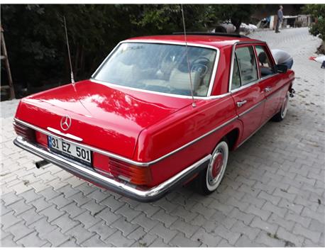 Klasik Mercedes 1975 Model tertemiz