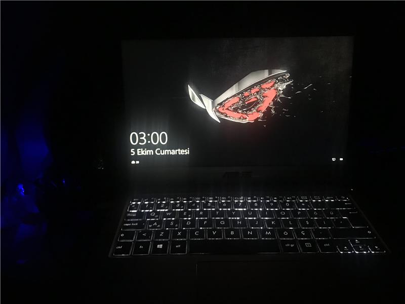 Asus zenbook ux303ub küçük canavar