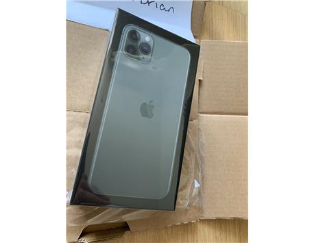 Apple iPhone 11 Pro Max 256GB Unlocked == $ 800