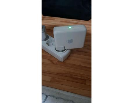  Apple Modem (Airport Express Base Station)