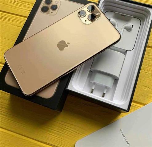 Best Price Apple iPhone 11 Pro iPhone X Galaxy S20 Ultra