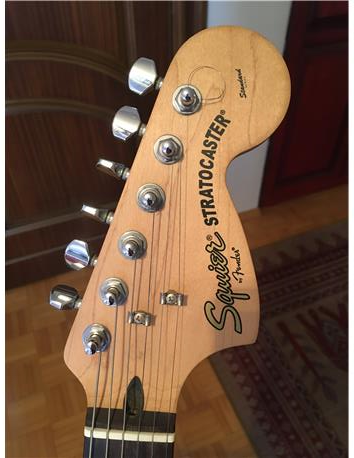 Squier Affinity Stratocaster, BAS gitar ile TAKAS olunur