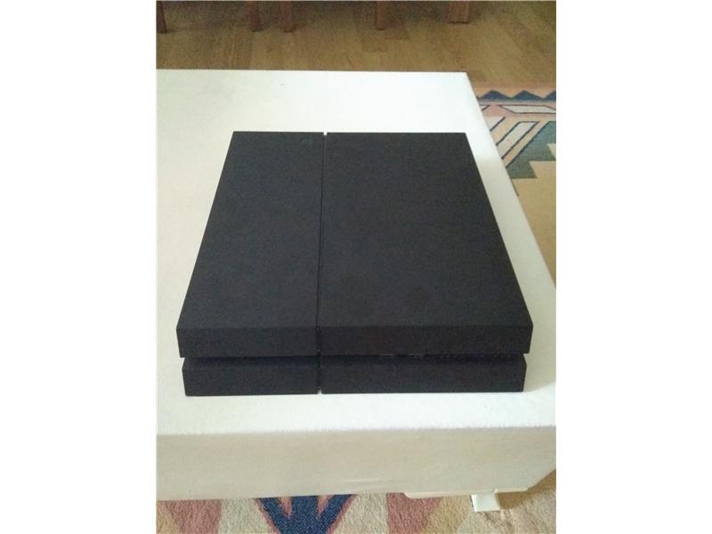 PS4 500GB 