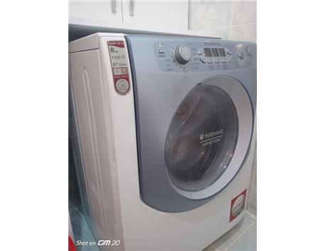 ariston çamaşır makinesi(8 kg) ufak bir kusur-600 tl