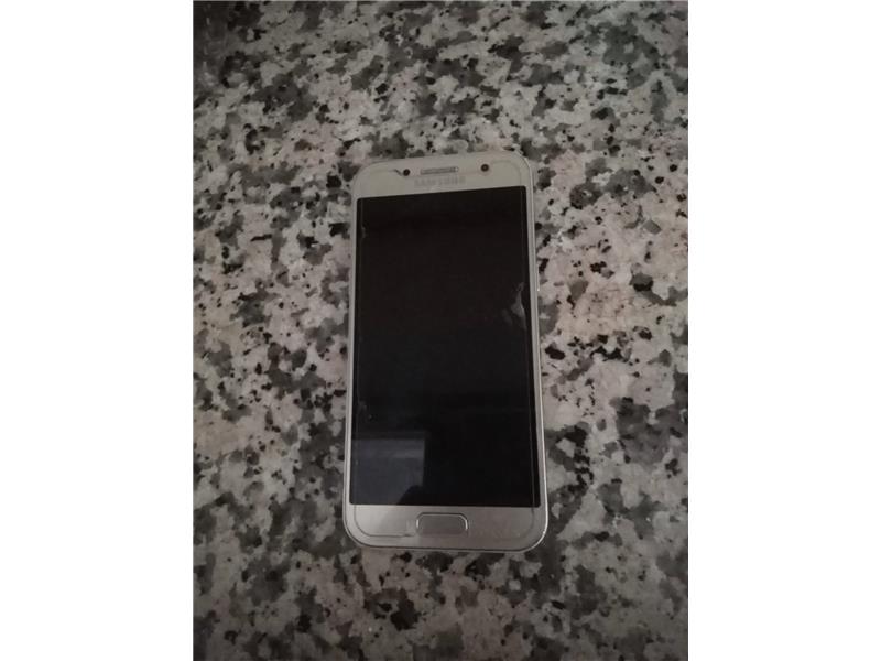 Samsung A3 2017 gold