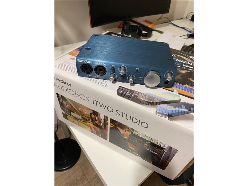 Presonus Audibox iTwo Studio Kayıt Paketi