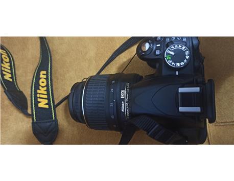 Nikon D3100 yeni gibi az kullanılmış shuter ömrü sıfır gibi