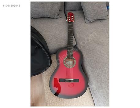 gonzalez kırmızı gitar 