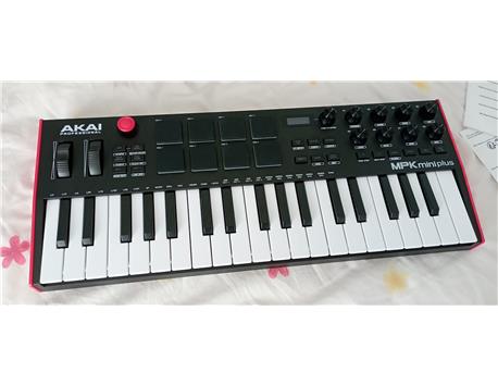 AKAI MPK MINI PLUS 37 Tuş Midi Klavye