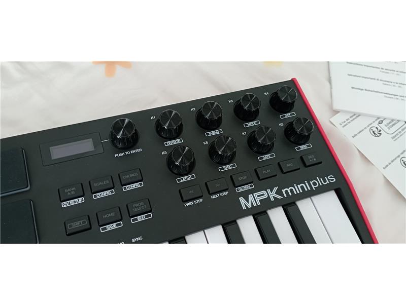 AKAI MPK MINI PLUS 37 Tuş Midi Klavye