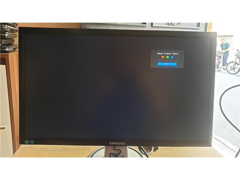 Full HD Business LED Monitör 21.5  Samsung S22E200B