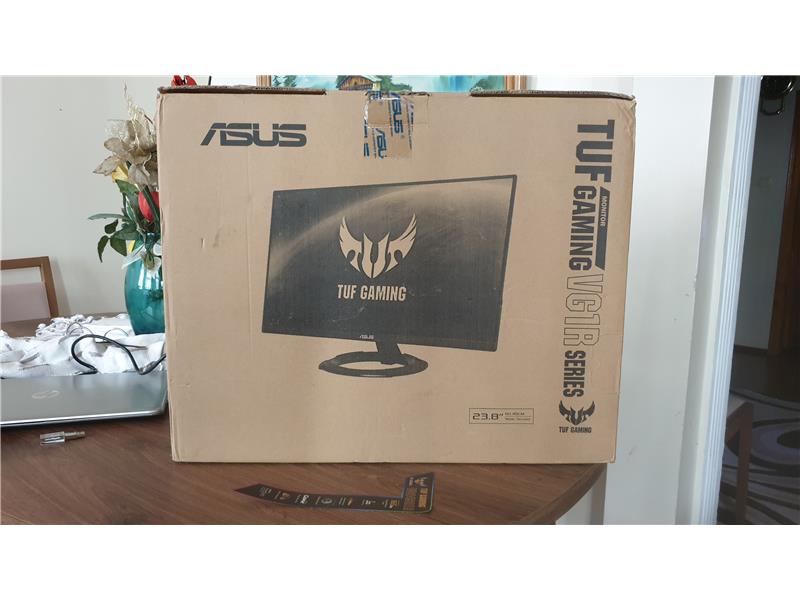 Profesyonellerin dikkatine...Kutusunda, sıfır üst segment Asus TUF Gaming LED IPS Panel (23.8 inç - 60.45 cm)