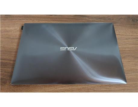 Asus Zenbook UX31A i7 3. Nesil 256 GB SSD´li 13.3 inç Full HD Panel Ultrabook Üst segment Pro iş istasyonu