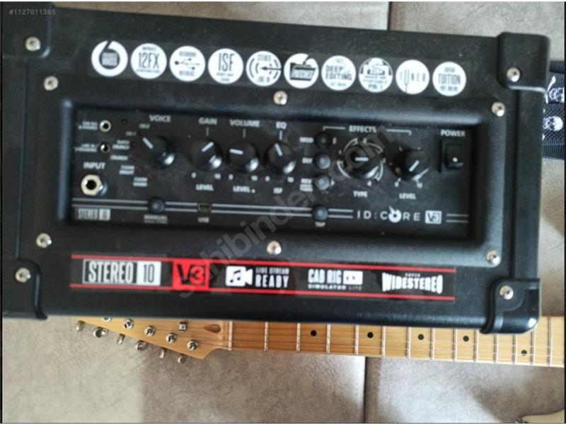 SX Stratocaster Elektro Gitar ve Blackstar ID:Core 10 V3 Amfi