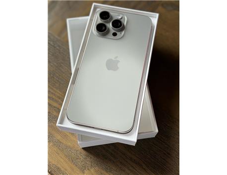 Apple iPhone 15 Pro Max - 256GB - Natural Titanium (Unlocked)